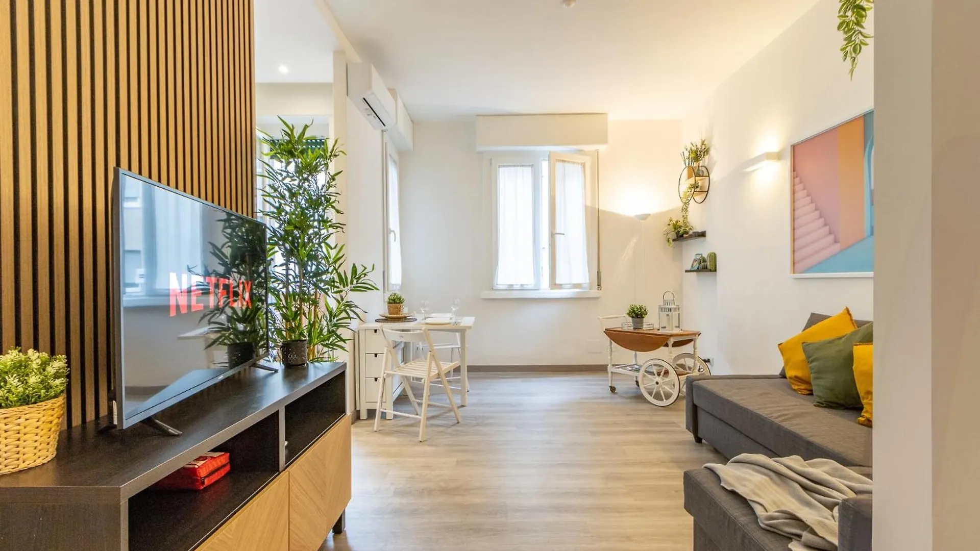Live The City Life - Vicino Fieramilano E City Life 0*, Milan